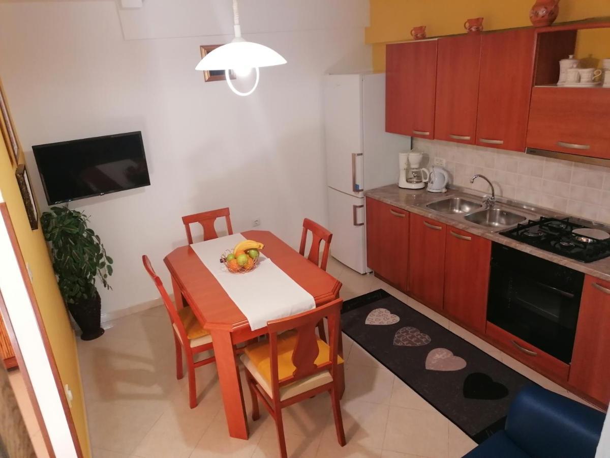 Apartman Bruna Novigrad Istria Buitenkant foto