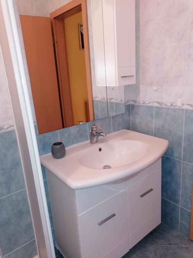 Apartman Bruna Novigrad Istria Buitenkant foto