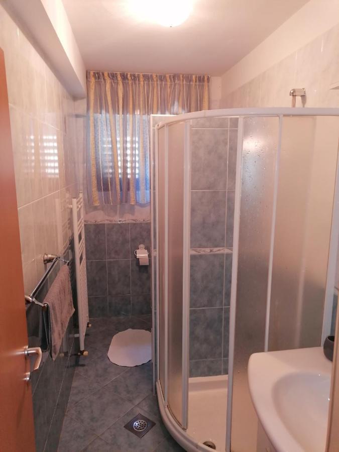 Apartman Bruna Novigrad Istria Buitenkant foto